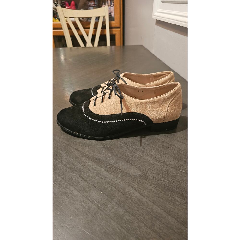 Midnight Velvet Black and Tan rhinestone  Suade flat Oxford tie up shoes sz‎ 11W - Picture 2 of 5